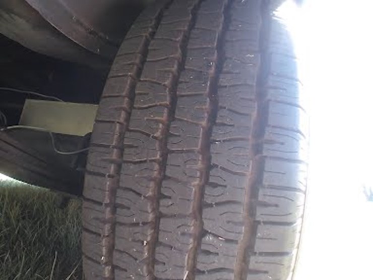 chevrolet-suburban-image-34