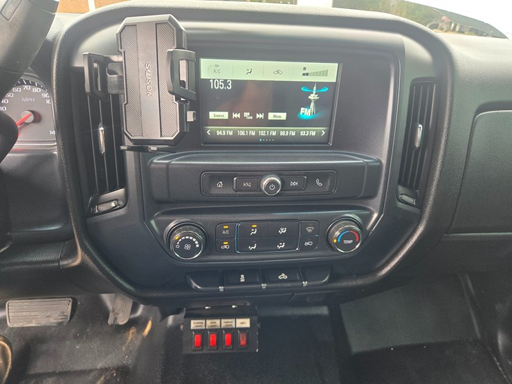 2019-chevrolet-silverado-2500-image-50