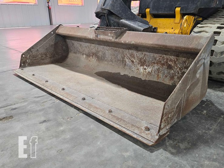 2020-jcb-3ts-8t-image-9