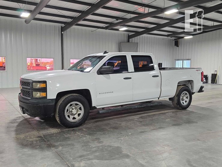 2015-chevrolet-silverado-1500-image-1