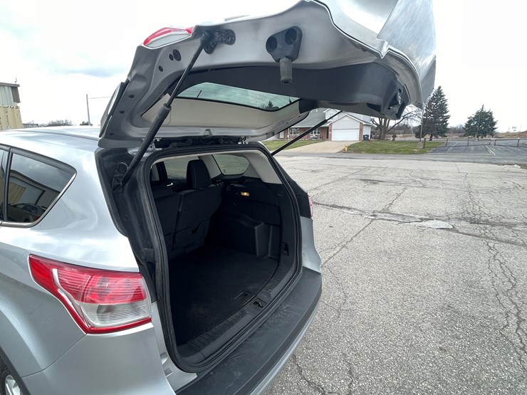 2015-ford-escape-image-33