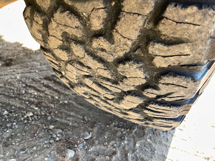 2005-chevrolet-silverado-1500-image-23