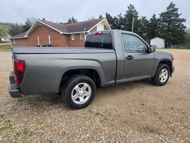 2011-chevrolet-colorado-image-13