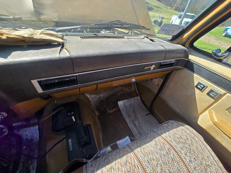 1984-chevrolet-k10-image-41