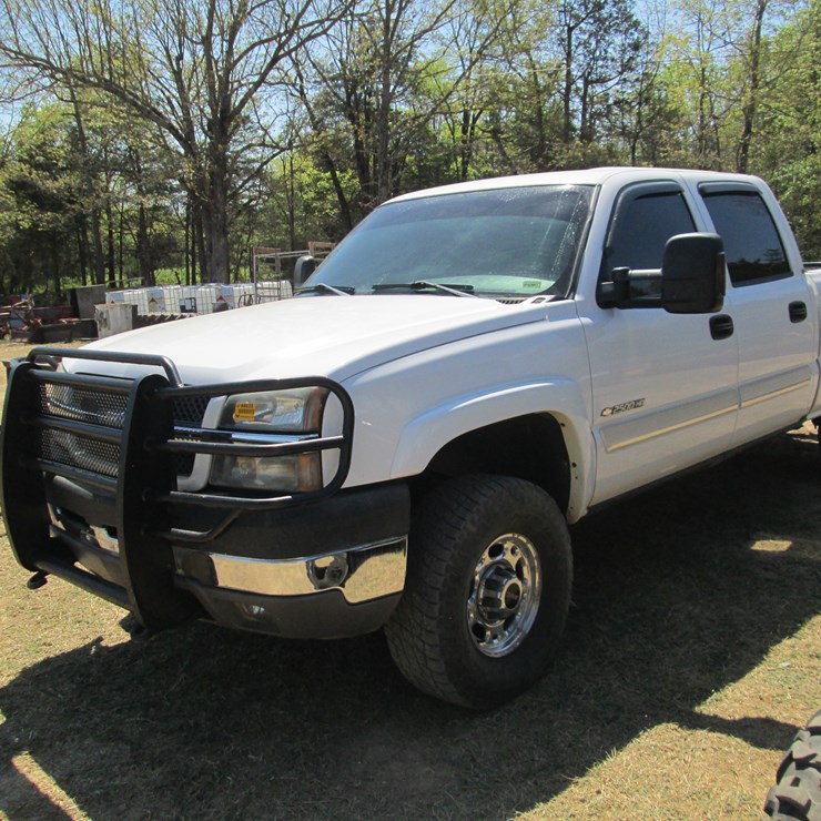 2004 CHEVROLET 2500HD