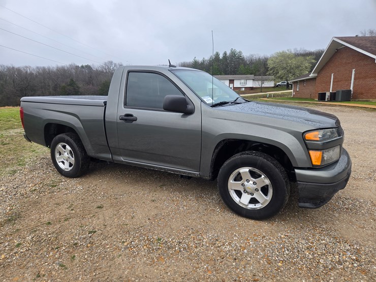 2011-chevrolet-colorado-image-17