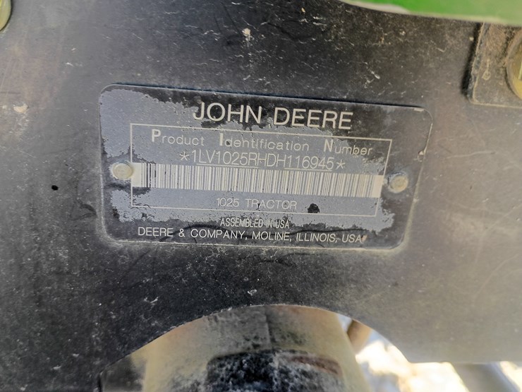 2013-john-deere-1025r-image-83