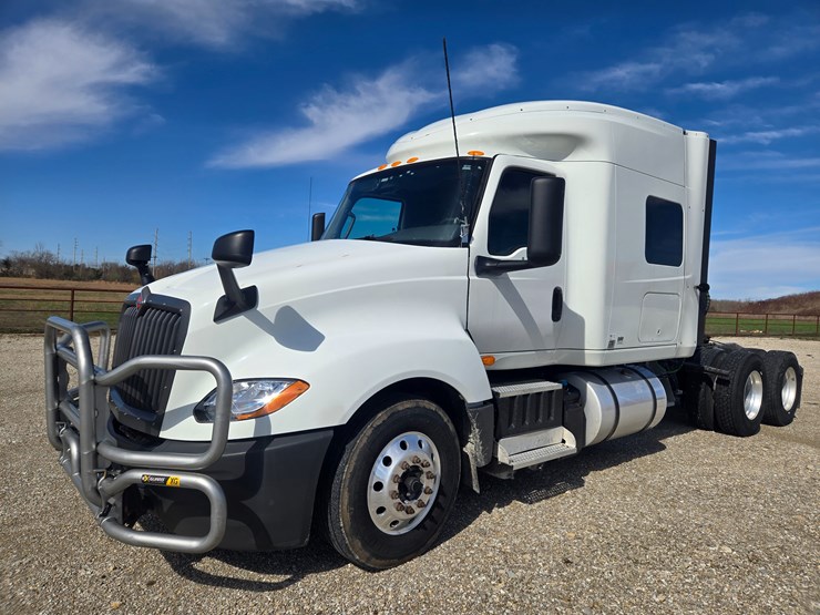 2020-international-lt-image-3