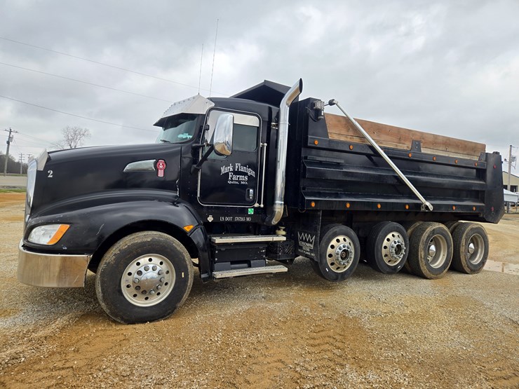 2014-kenworth-t660-image-5