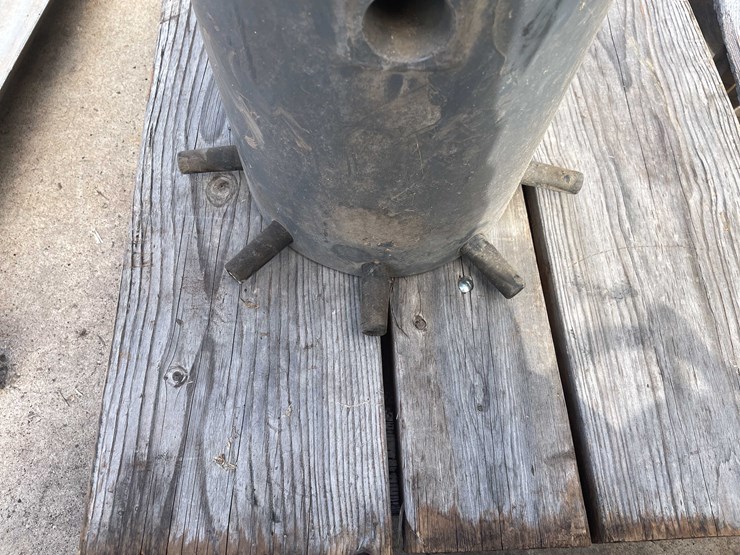 #7064-•-milking/feeder-bucket-(o3)-image-6