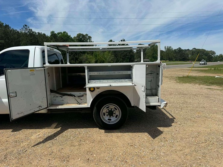 2015-ford-f250-image-12