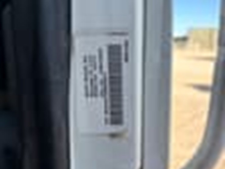 2009-mack-granite-gu713-image-14