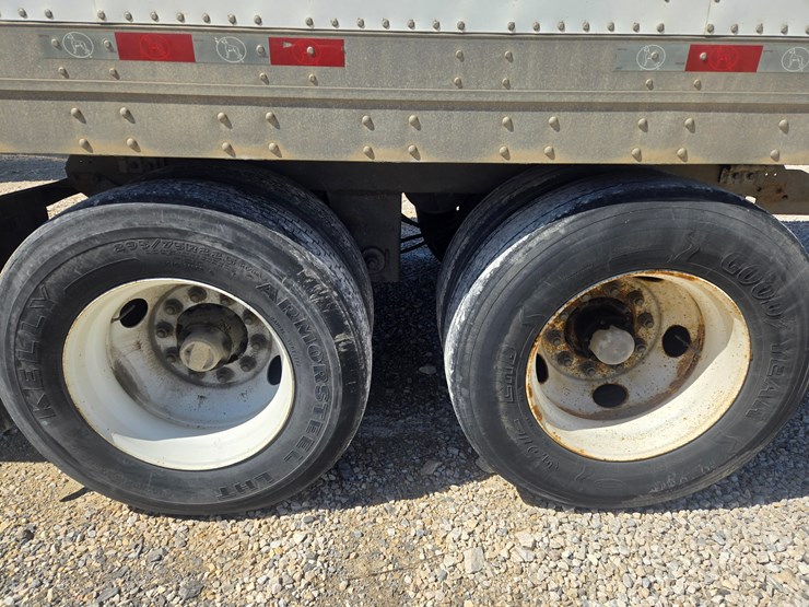 2012-great-dane-van-trailer-image-39