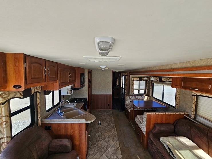 #22198-•-2007-georgie-boy-landau-motorhome-image-49