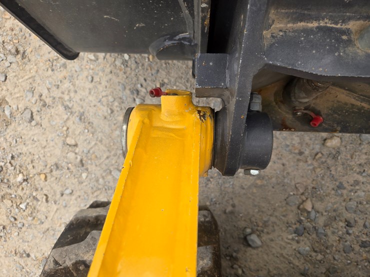 2023-new-holland-c314-image-54