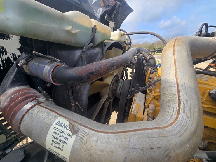 2001-sterling-a9500-image-35