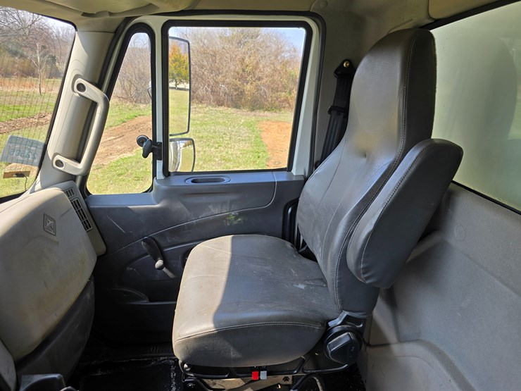 2015-international-workstar-7400-image-74