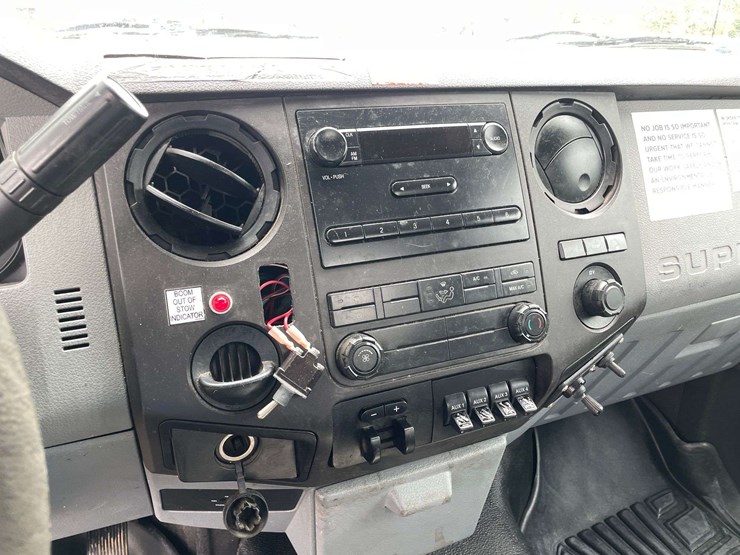 2012-ford-f450-image-13