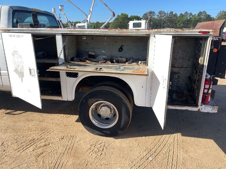 2001-dodge-ram-3500-image-14