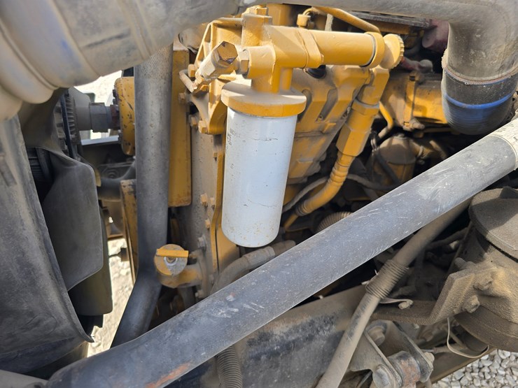 2004-ford-f650-image-46