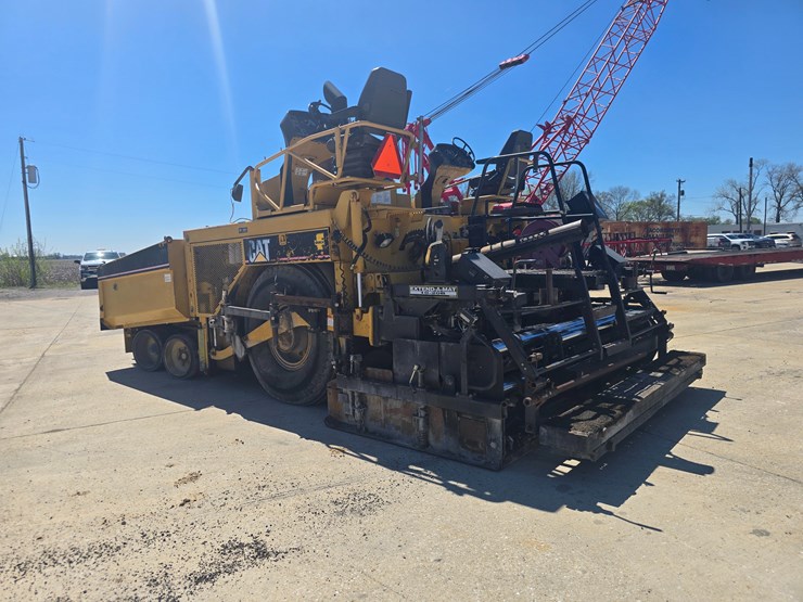 2006-caterpillar-ap-1000d-image-10