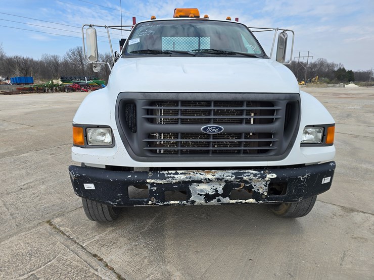 2000-ford-2000-image-17