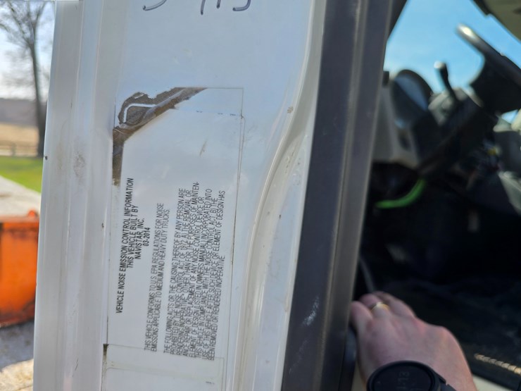 2015-international-workstar-7400-image-58