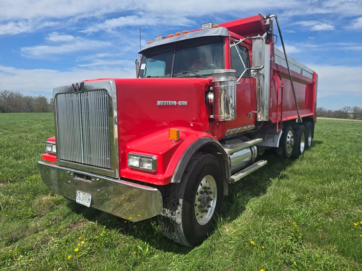 2007-western-star-4900-image-1