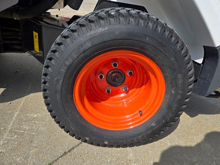 2023-bobcat-l28-image-57