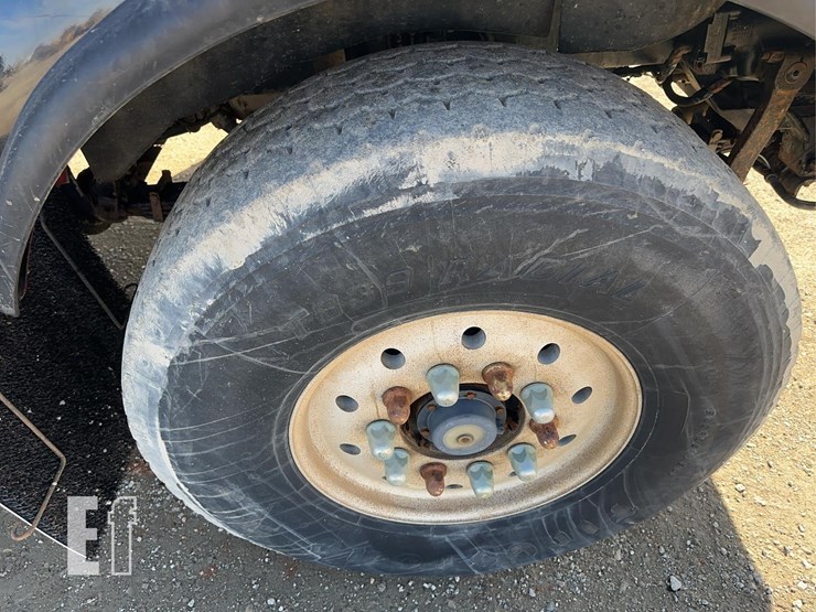 2003-kenworth-t800-image-21