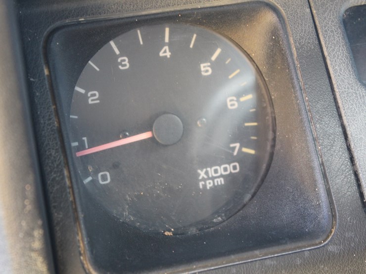 1993-jeep-wrangler-image-16