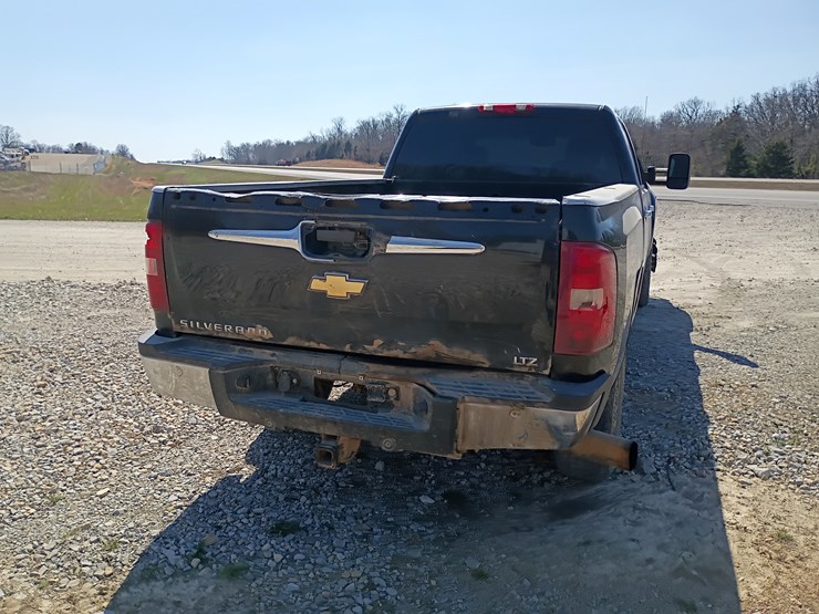 2007-chevrolet-silverado-2500-image-8