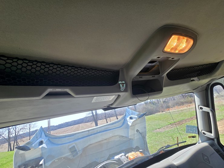 2015-international-workstar-7400-image-75