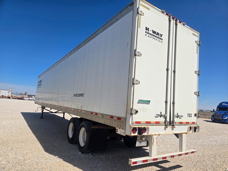 2011-great-dane-van-trailer-image-19