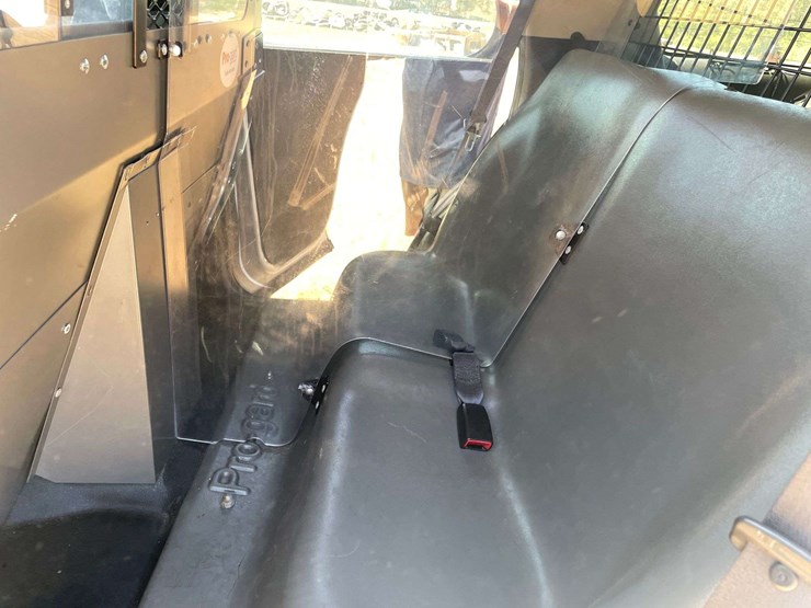 2011-chevrolet-tahoe-image-14