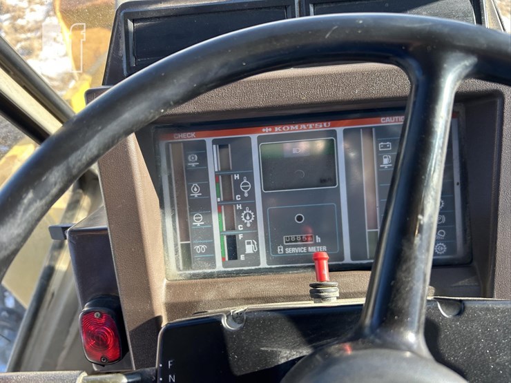 1987-komatsu-wa300-1-image-44