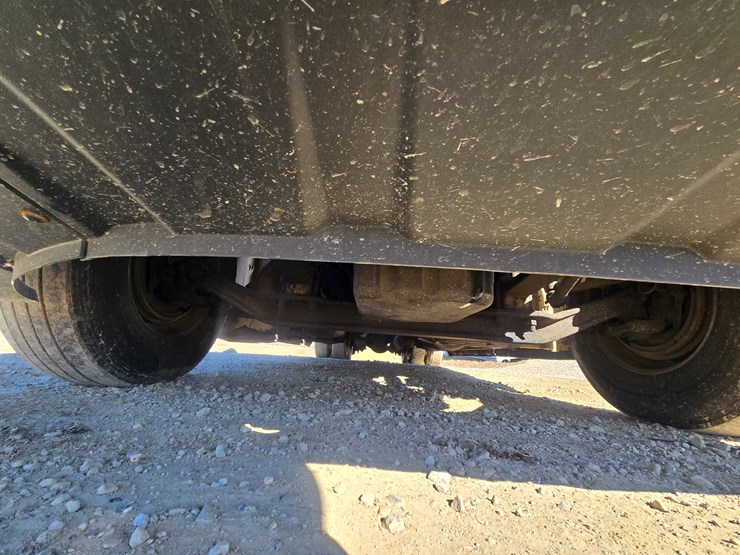 2014-freightliner-cascadia-125-image-42