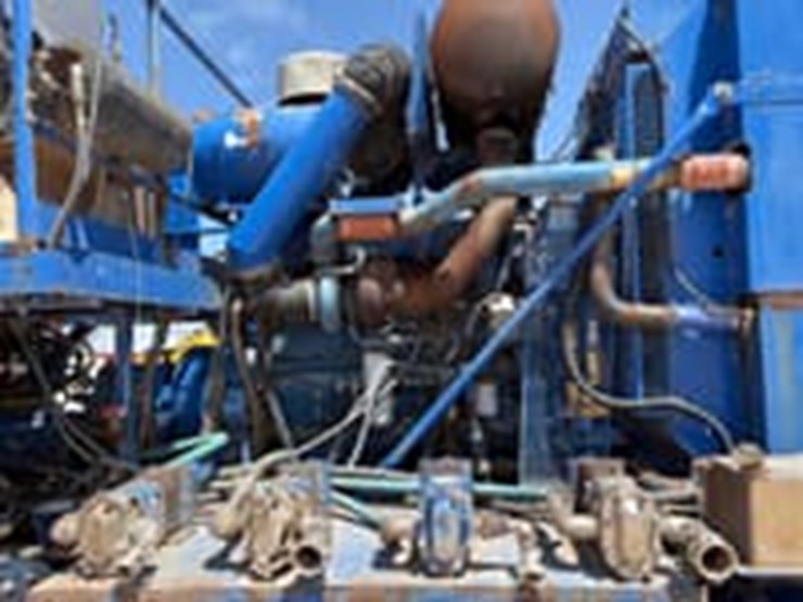 2011-cummins-qsx15-image-10