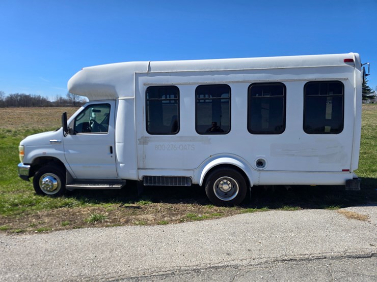 #22618-•-2008-ford-econoline-van-image-5