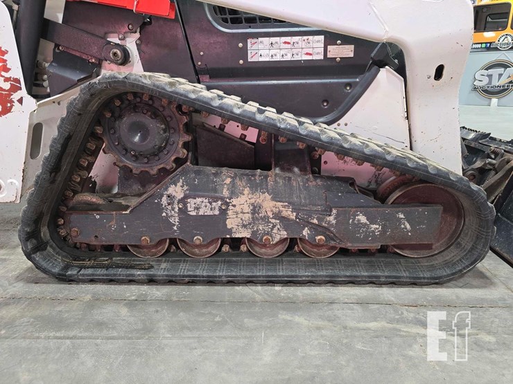 2020-bobcat-t76-image-29