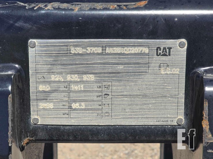 caterpillar-920-image-9