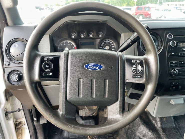 2014-ford-f250-image-12