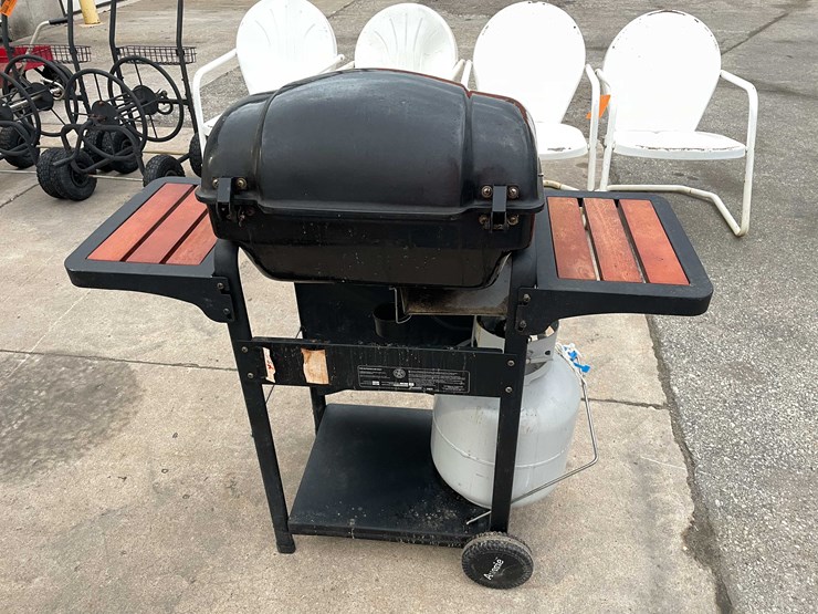 #7015-•-aussie-propane-grill-(o3)-image-3