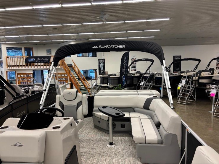 2025-g3-suncatcher-select-18c-pontoon-image-10