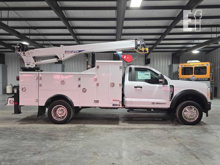 2024-ford-f550-sd-image-6