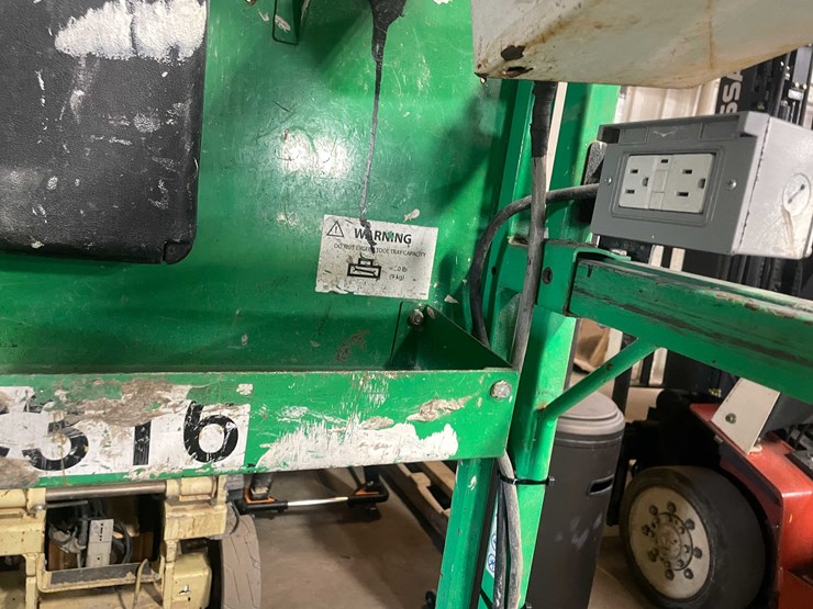 #1465-•-14'-scissor-lift-(e)-image-14