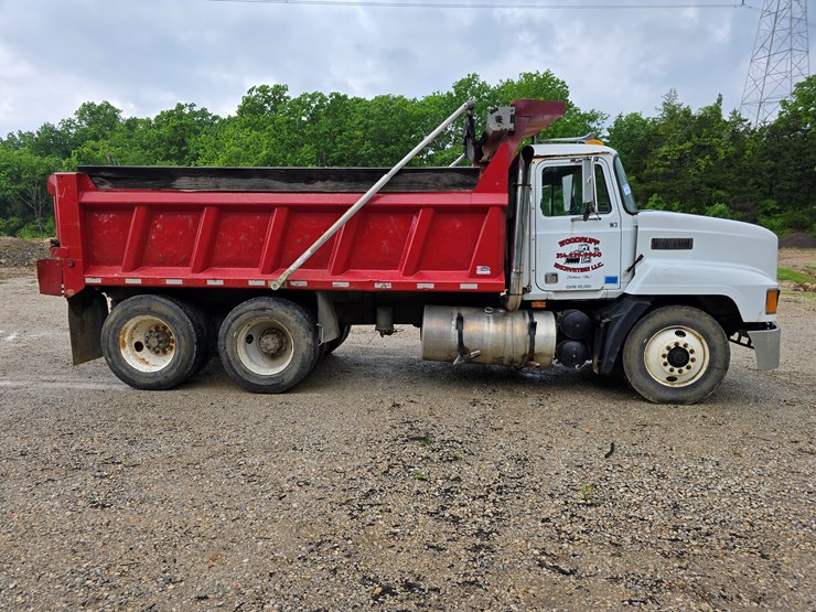 1994-mack-ch613-image-20