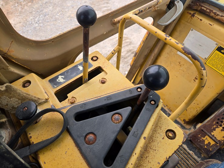 1996-caterpillar-953b-image-49