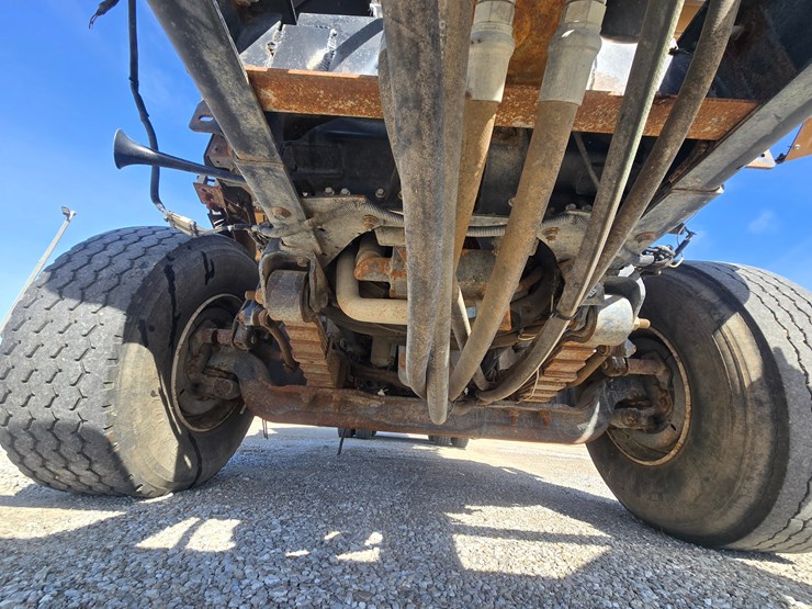 2013-international-workstar-7400-image-34