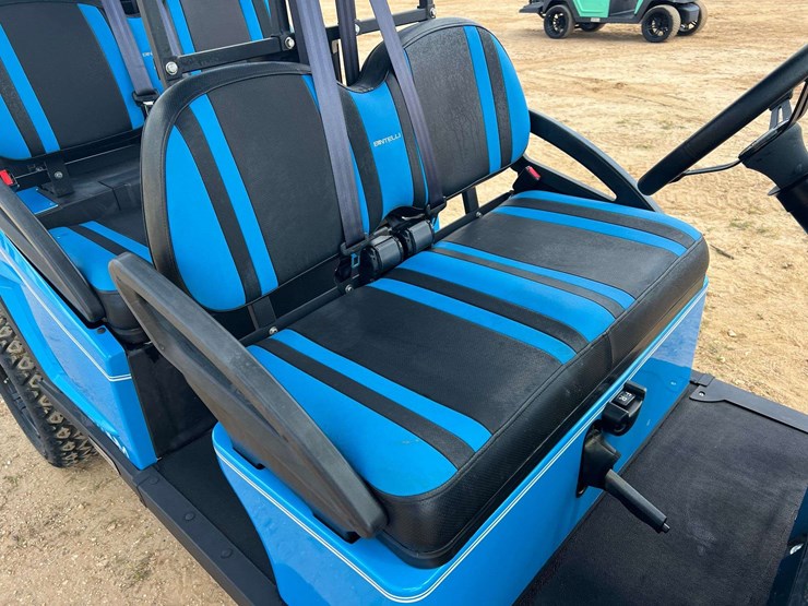 2023-bintelli-6-seater-electric-golf-cart-w/-on-board-charger-(186-miles-showing)-image-27